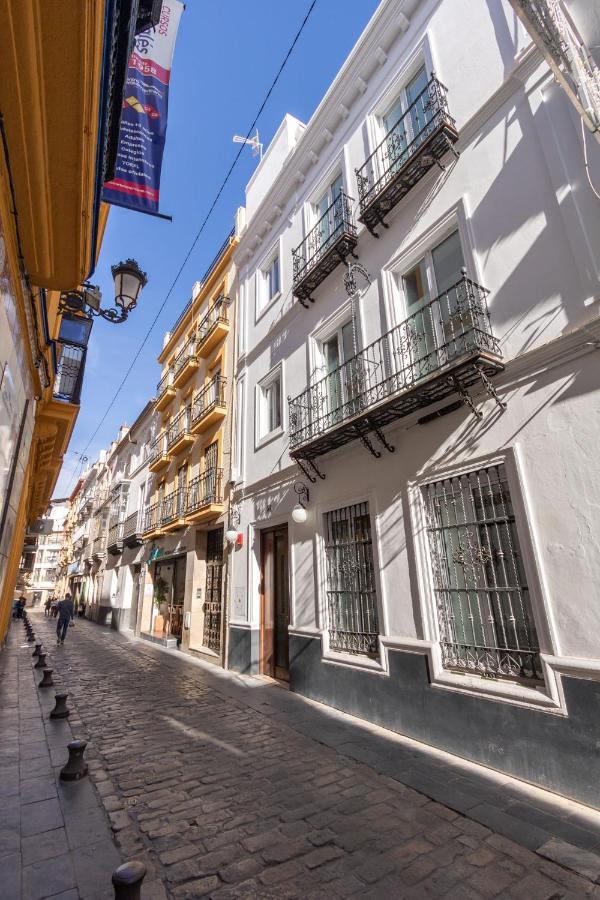 Harinas Central Apartments By Valcambre Seville Exterior photo